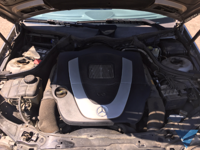 2007 Mercedes under hood